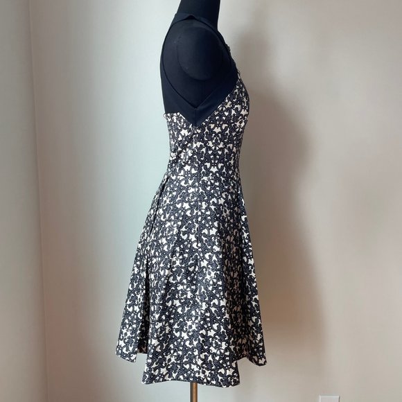 Robert Rodriguez Halter Paisley Print Dress - Picture 4 of 16